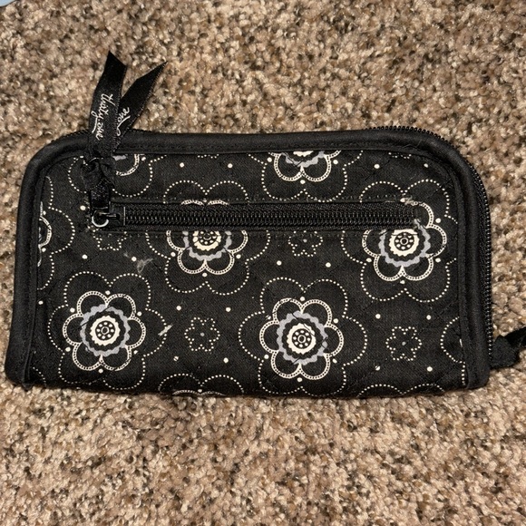 Thirty One Wallet - Picture 2 of 3